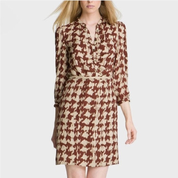BURBERRY BRIT- 100% Silk Brown And Beige hounds tooth Knee Length Shirt dress - Picture 1 of 6